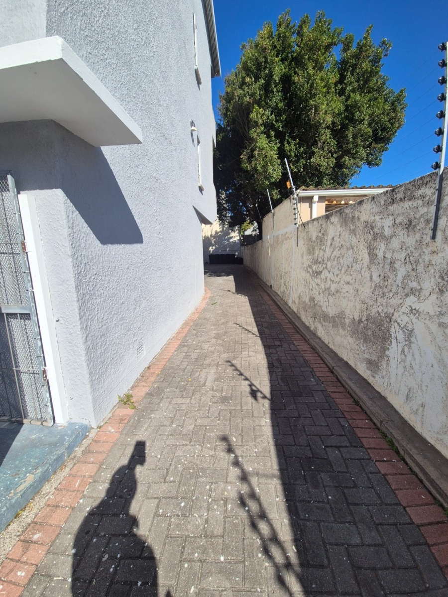 2 Bedroom Property for Sale in St Georges Park Eastern Cape